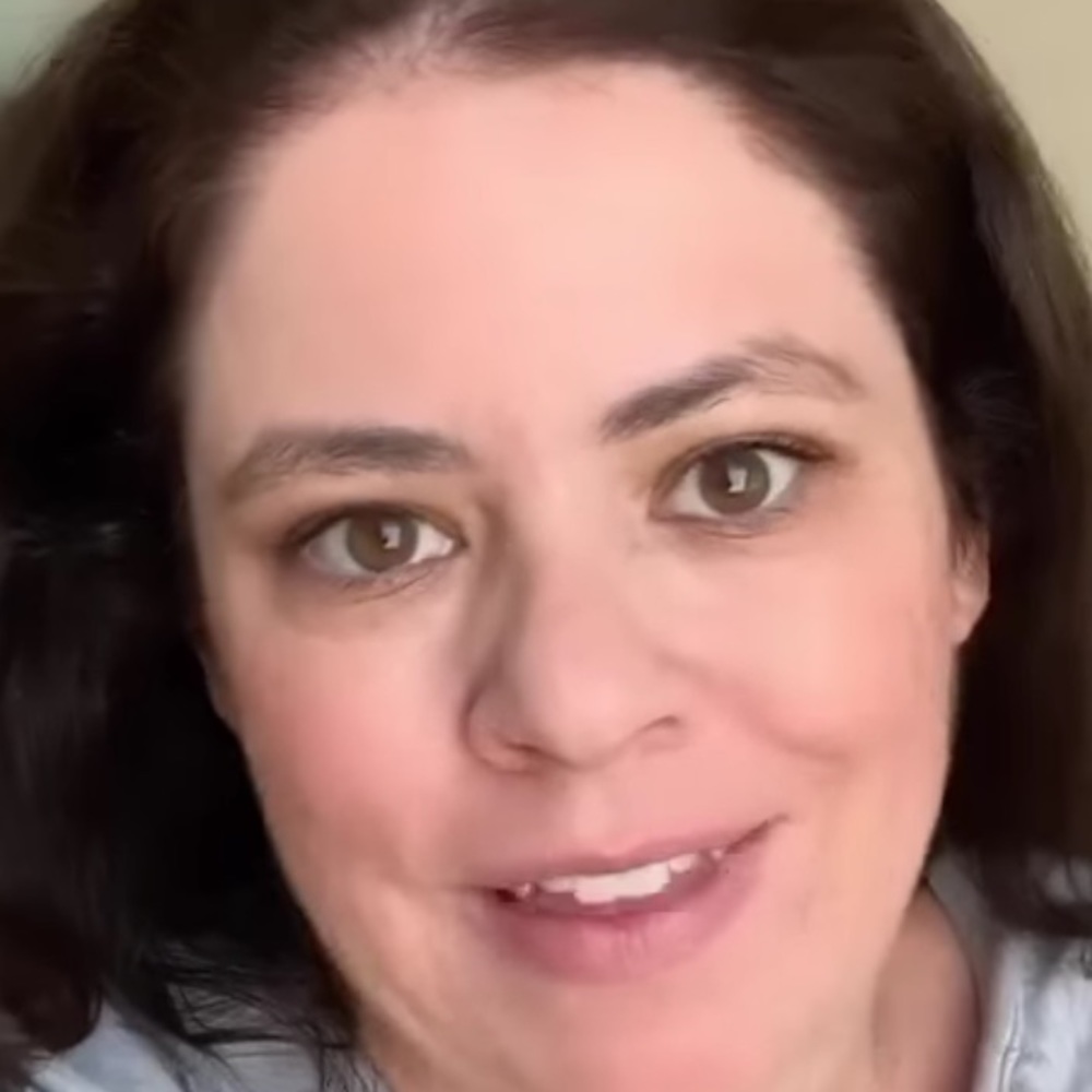 Meet your Posher, Claire